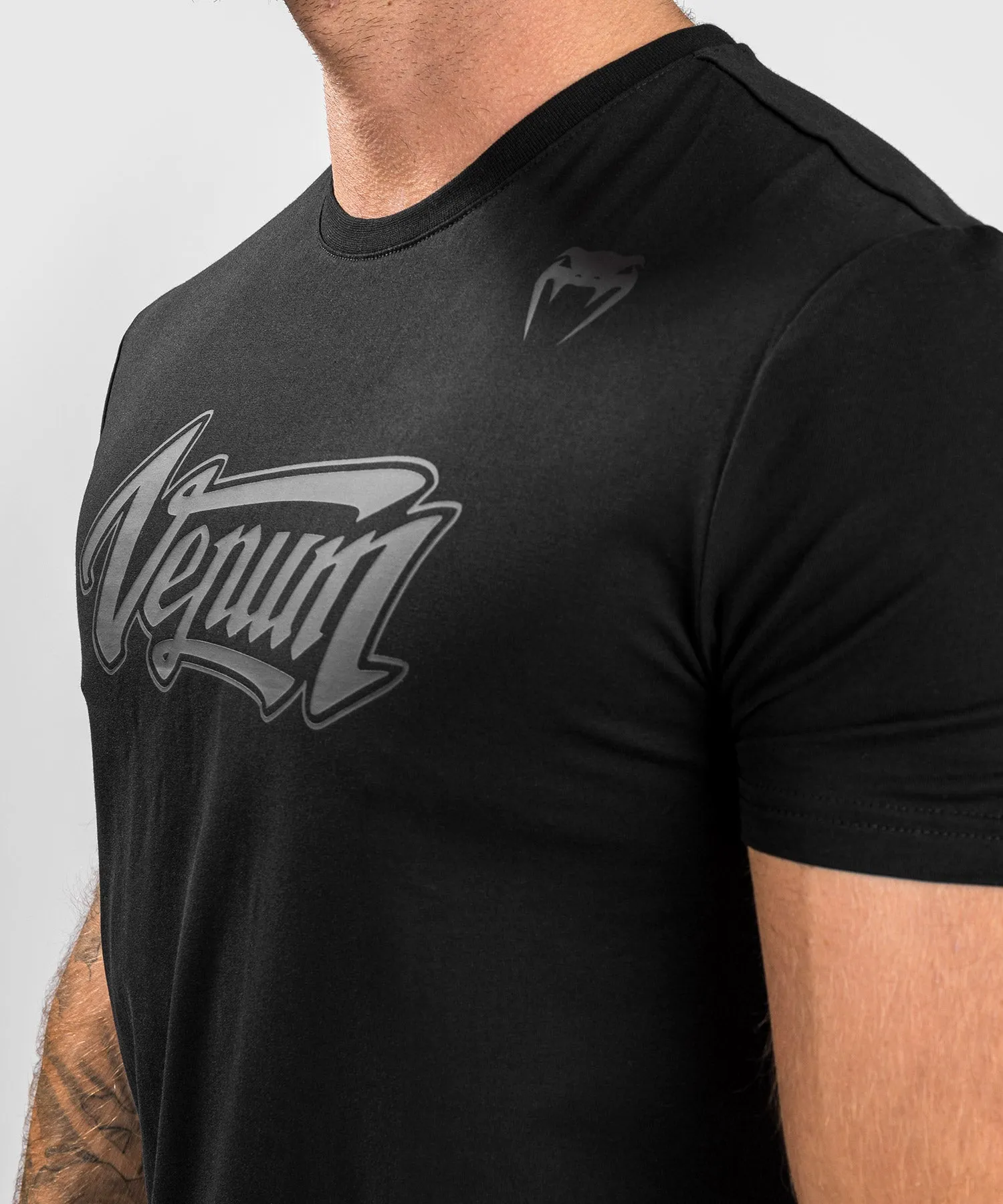 Camiseta Absolute 2.0  Venum- Negro/Negro