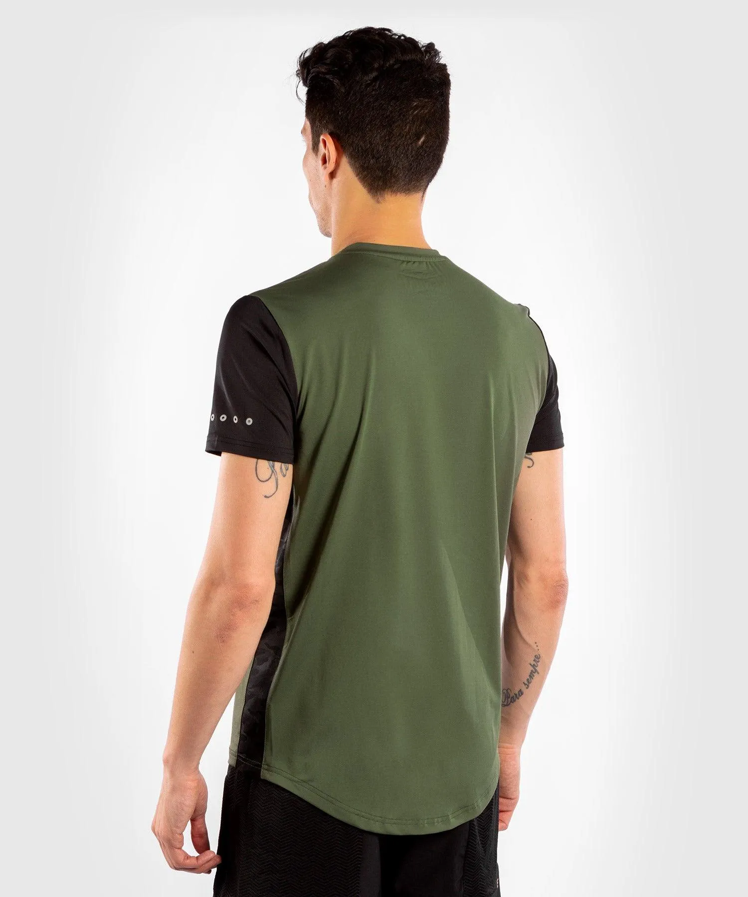 Camiseta Dry-Tech Venum Classic Evo - Caqui/Plata