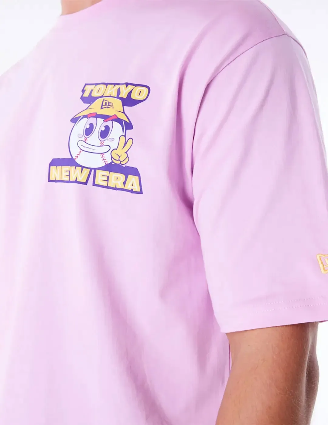 Camiseta New Era Location Graphic Rosa