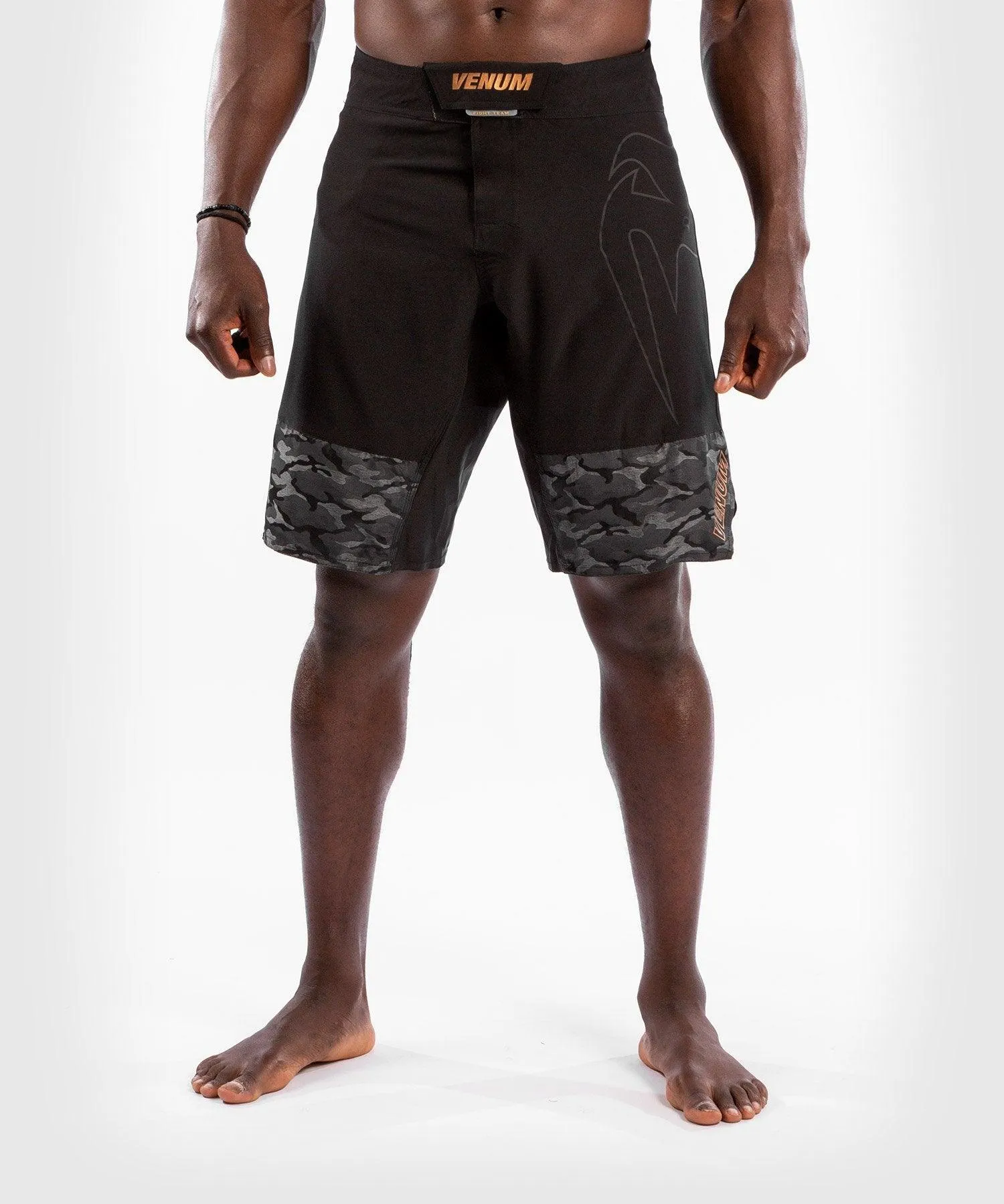 Fightshorts Venum LIGHT 4.0 - Negro/Bronce