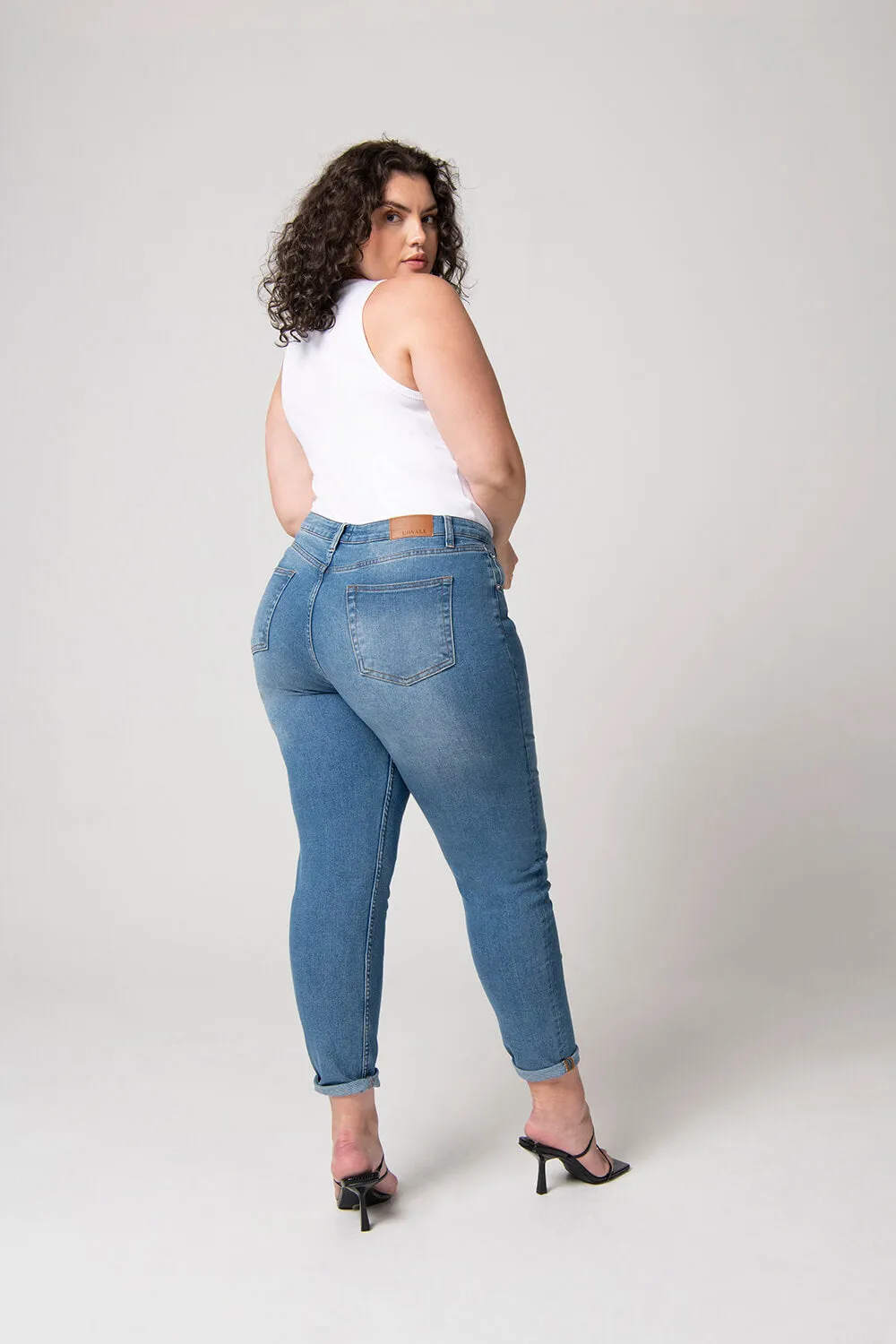 Slim Fit Mom Jeans - Mid Blue