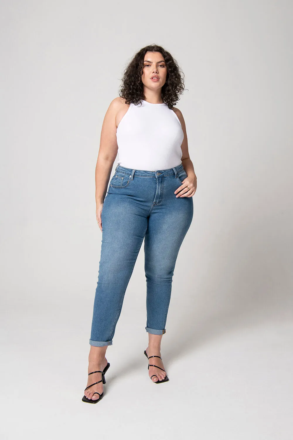 Slim Fit Mom Jeans - Mid Blue