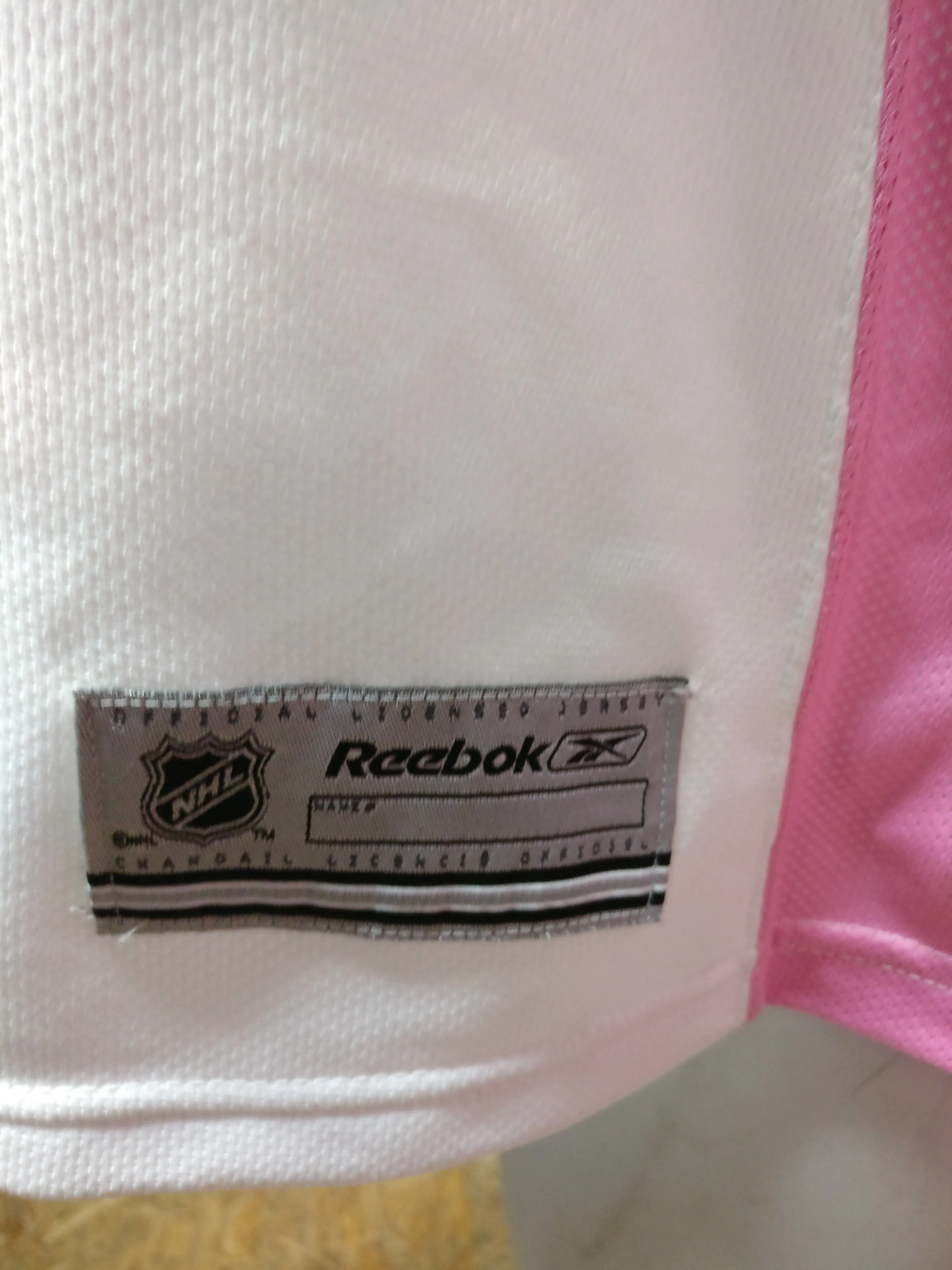 Vintage TORONTO MAPLE LEAFS NHL Reebok Female Jersey S (Deadstock)