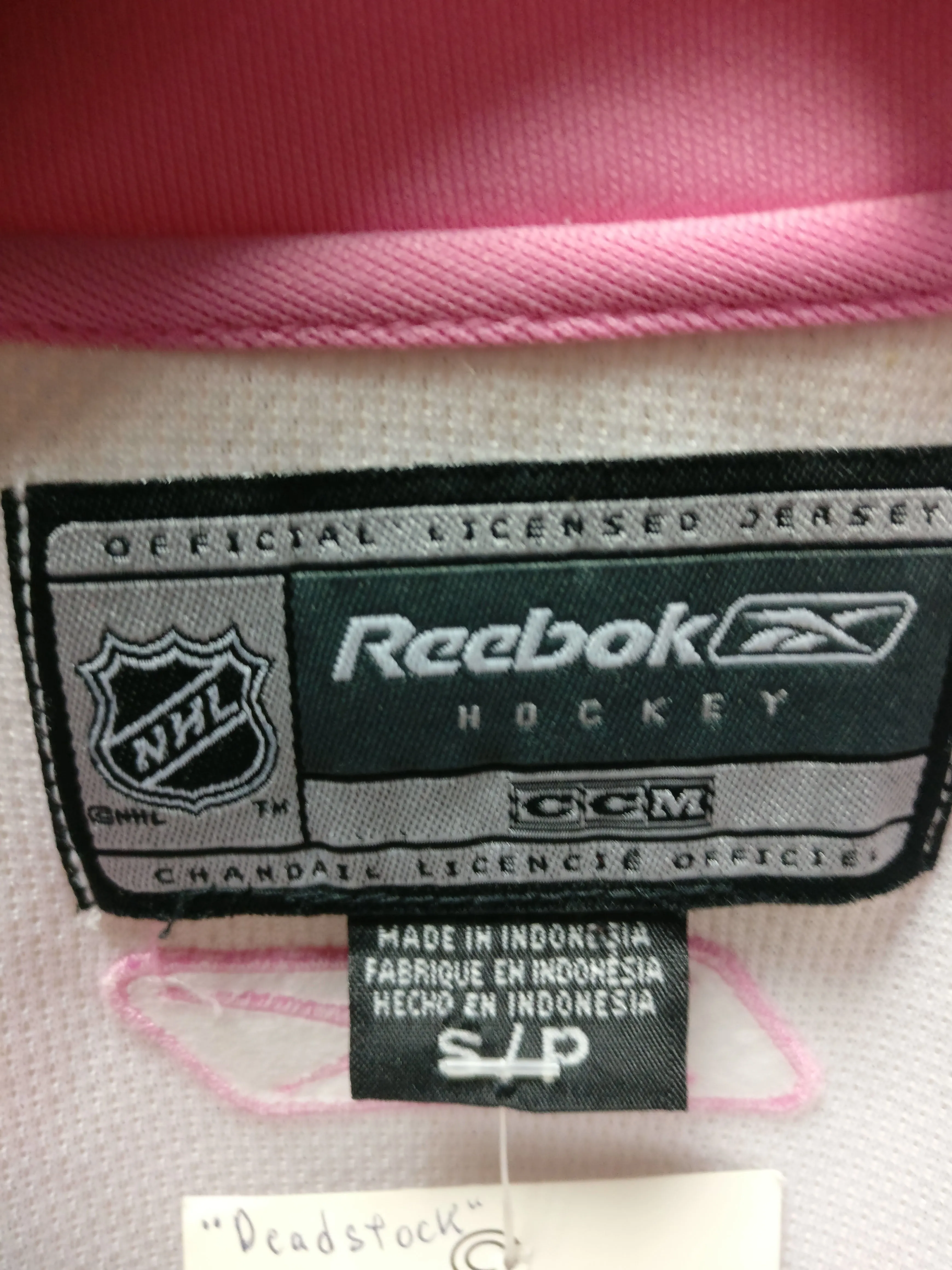 Vintage TORONTO MAPLE LEAFS NHL Reebok Female Jersey S (Deadstock)